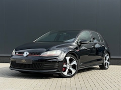 Volkswagen Golf - 2.0 TSI GTI Stage 1|Cruise|Camera|Stoelverwarming|Navi|LMV