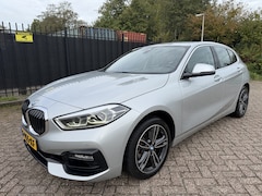 BMW 1-serie - 118i Executive Edition M Sport Carplay/Clima/Navi/Cruise/LED