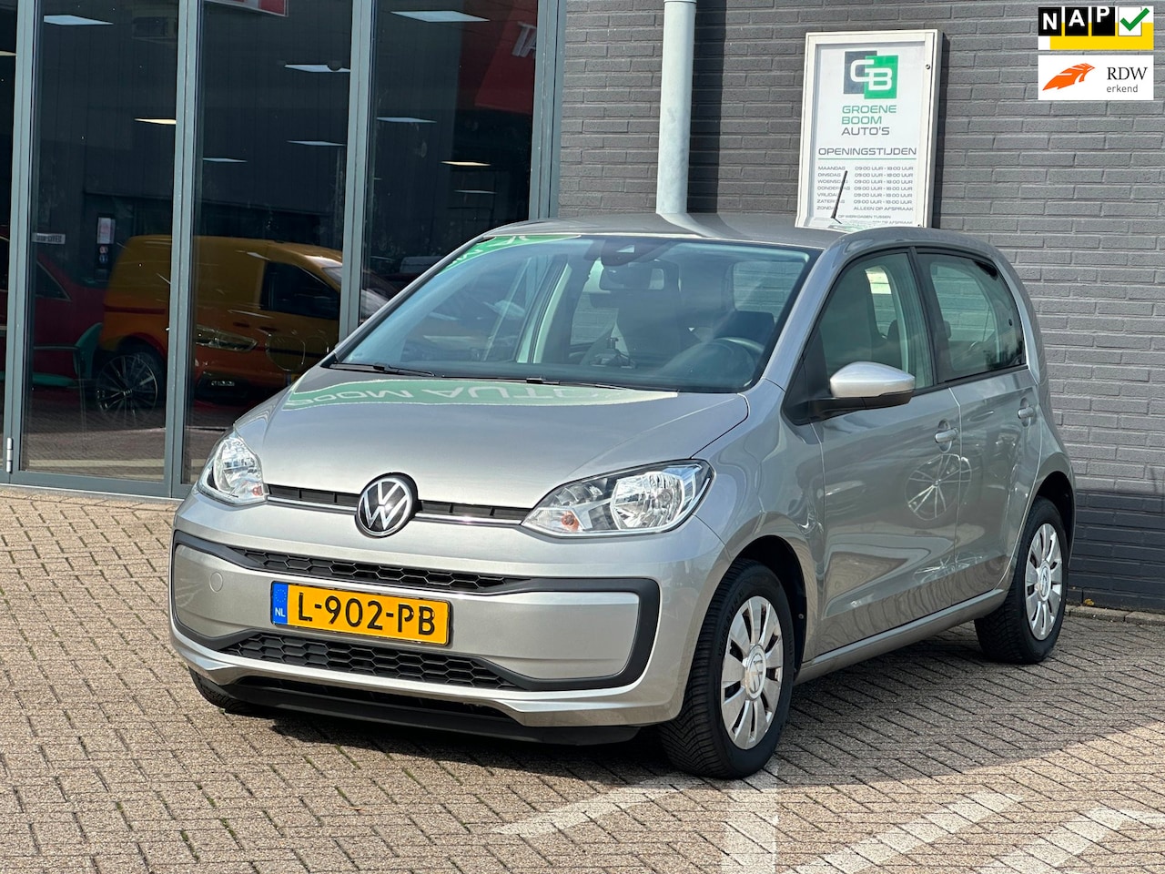 Volkswagen Up! - 1.0/!STE EIG/CAMERA/CRUISCONTROL/PARKEERSENSOR/NL-AUTO NAP!! - AutoWereld.nl