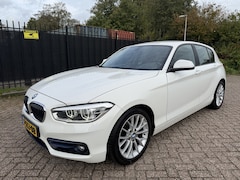 BMW 1-serie - 118i Sport Line Edition LED/Navi/Clima/Cruise/PDC