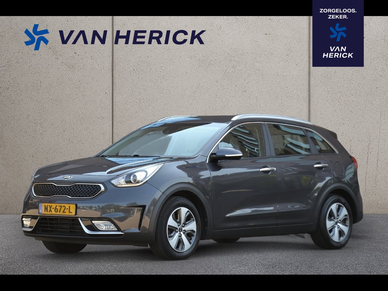 Kia Niro - 1.6 GDi Hybrid First Edition | Trekhaak | Navigatie | Achteruitrijcamera - AutoWereld.nl