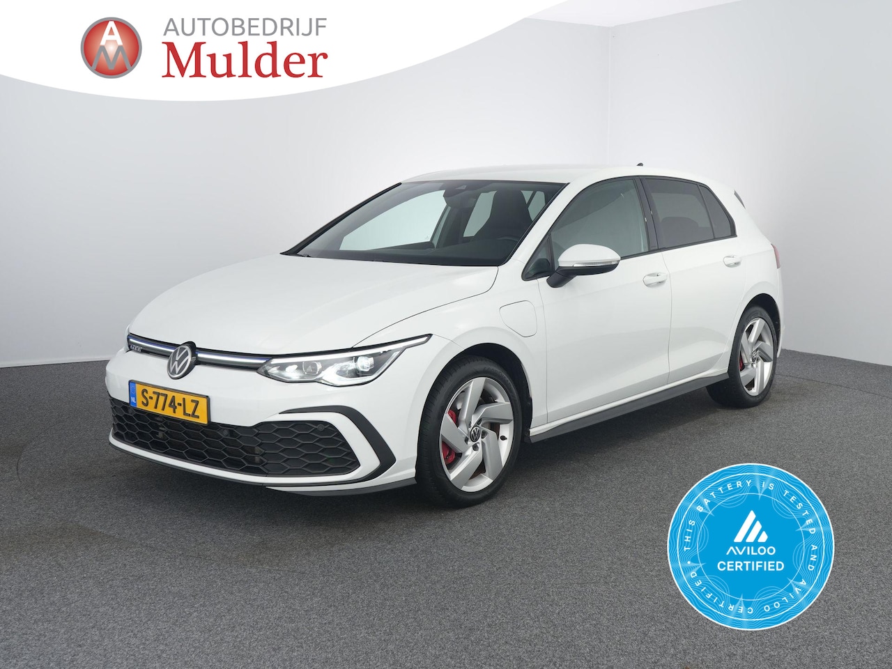 Volkswagen Golf - 1.4 eHybrid GTE | ACC | PDC | SOH 92.5% | Led Plus | IQ | - AutoWereld.nl