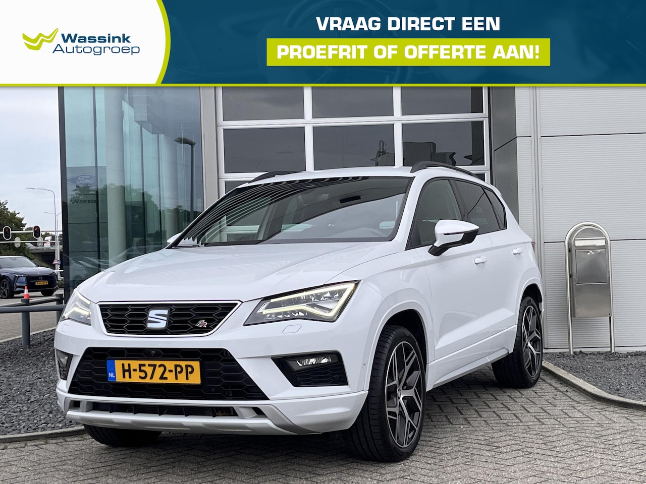 SEAT Ateca - 2.0 TSI FR 4DRIVE Business Intense Automaat 4x4 | Trekhaak wegklapbaar 1900 kg | 360 camer - AutoWereld.nl