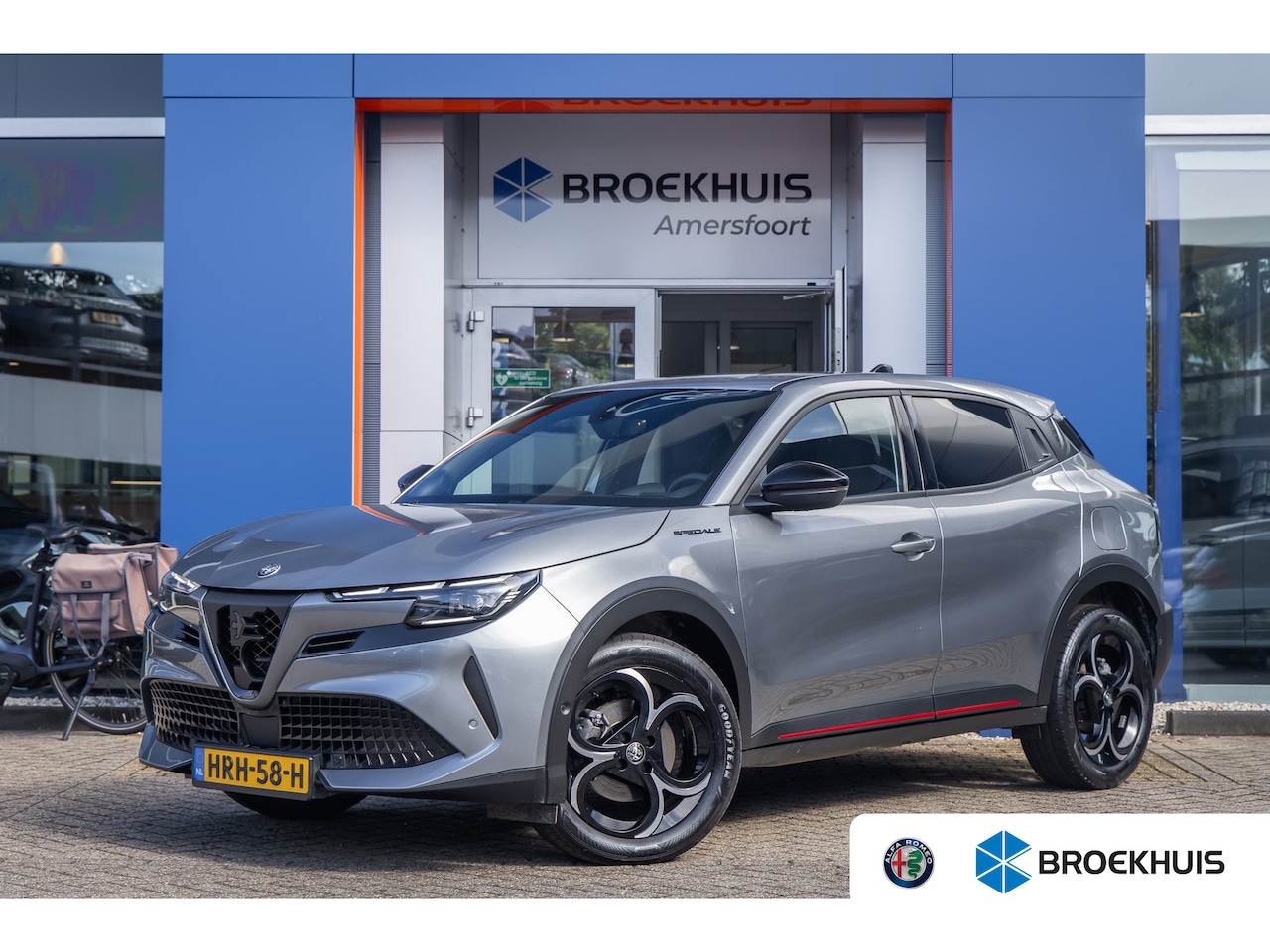 Alfa Romeo Junior - 1.2 Turbo Hybrid Ibrida Speciale | Apple Carplay/Android Auto | Elek. Stoelen met Massagef - AutoWereld.nl