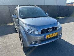 Daihatsu Terios - 1.5-16v Exclusive 4x4 Automaat