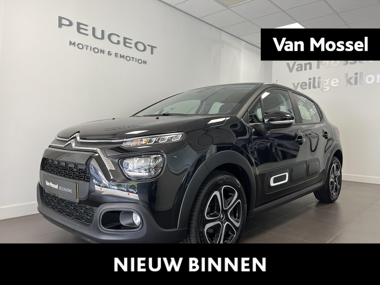 Citroën C3 - 1.2 PureTech Plus | Apple carplay & Android auto | Navi | Airco | Sensoren Achter | 12497 - AutoWereld.nl