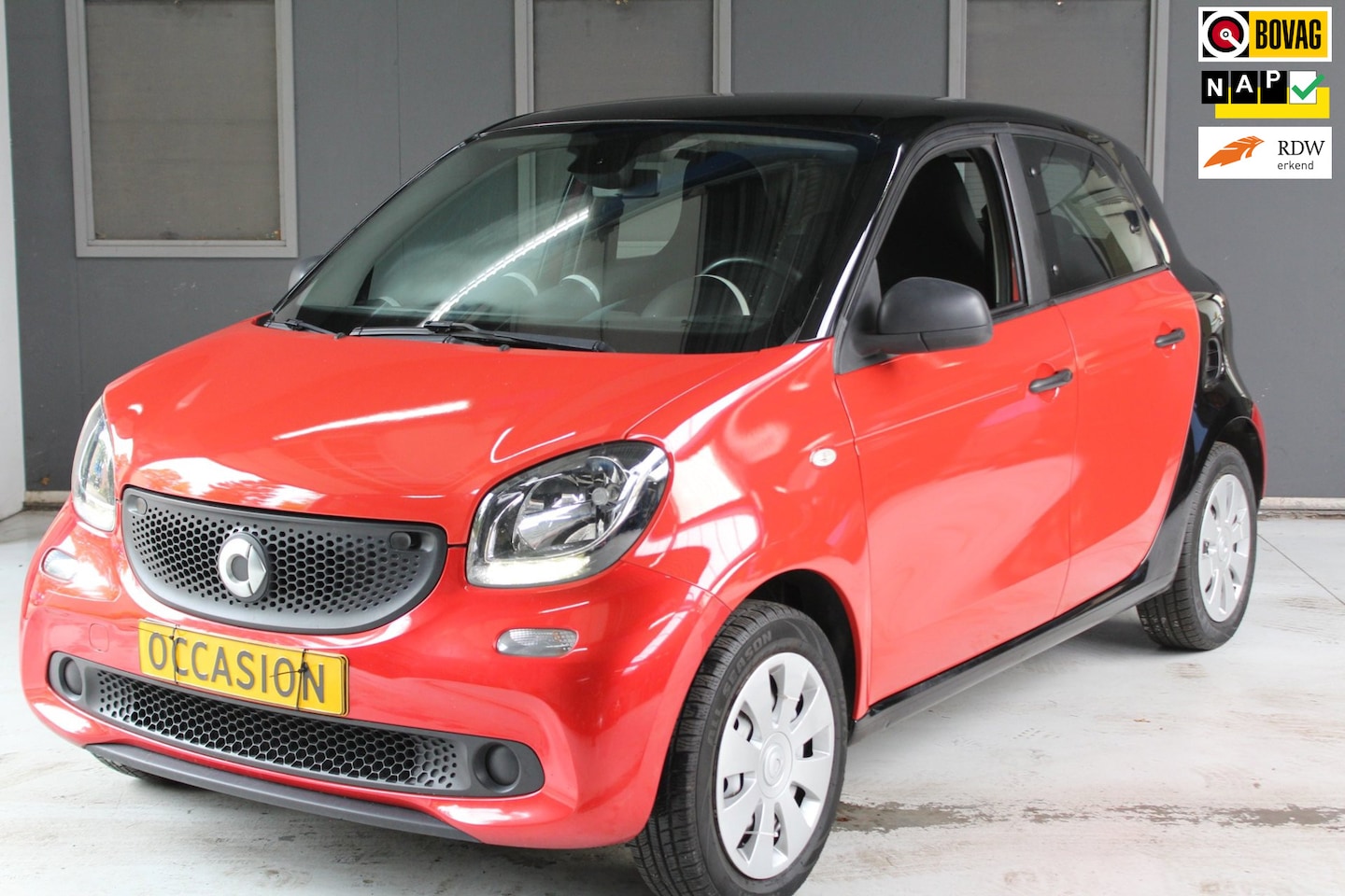 Smart Forfour - 1.0 Pure 1.0 Pure - AutoWereld.nl