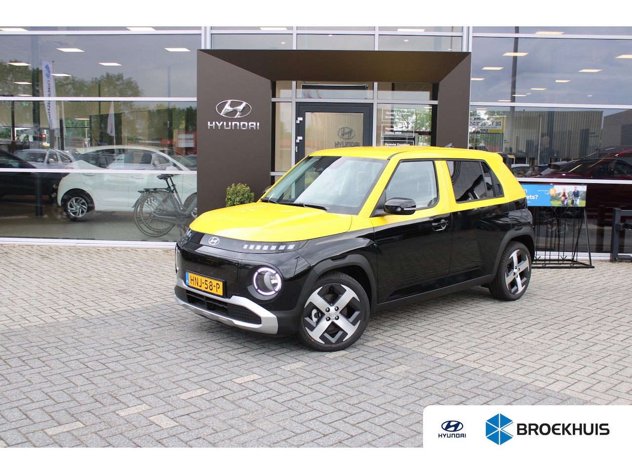 Hyundai Inster - Pulse | 17 INCH | Gewrapt | Navigatie | Verschuifbare achterbank | Adaptieve Cruise Contro - AutoWereld.nl