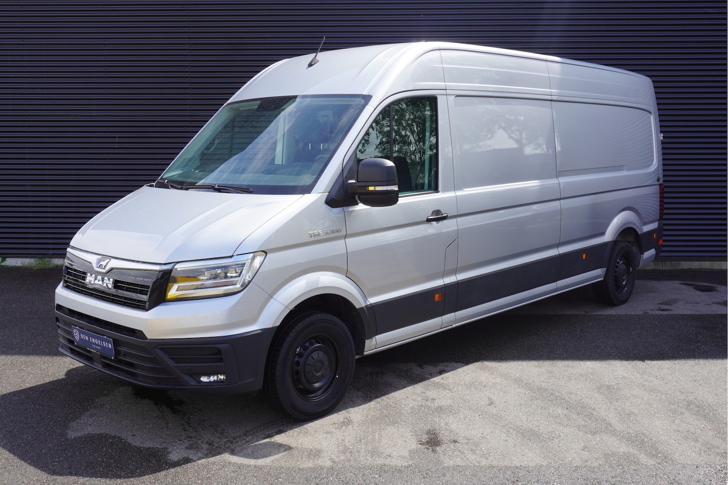 MAN TGE - 3.160 160pk Automaat RWD 3500kg Trekgewicht L4H3/L3H2 Apple carplay Camera Trekhaak Naviga - AutoWereld.nl