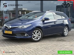 Toyota Auris Touring Sports - 1.2T Dynamic