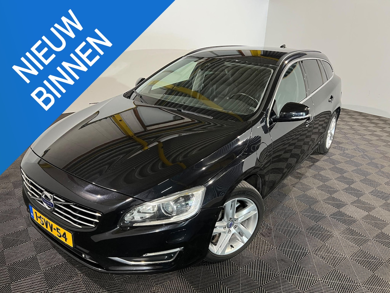 Volvo V60 - 2.4 D6 AWD Plug-In Hybrid Summum 2.4 D6 AWD Plug-In Hybrid Summum - AutoWereld.nl