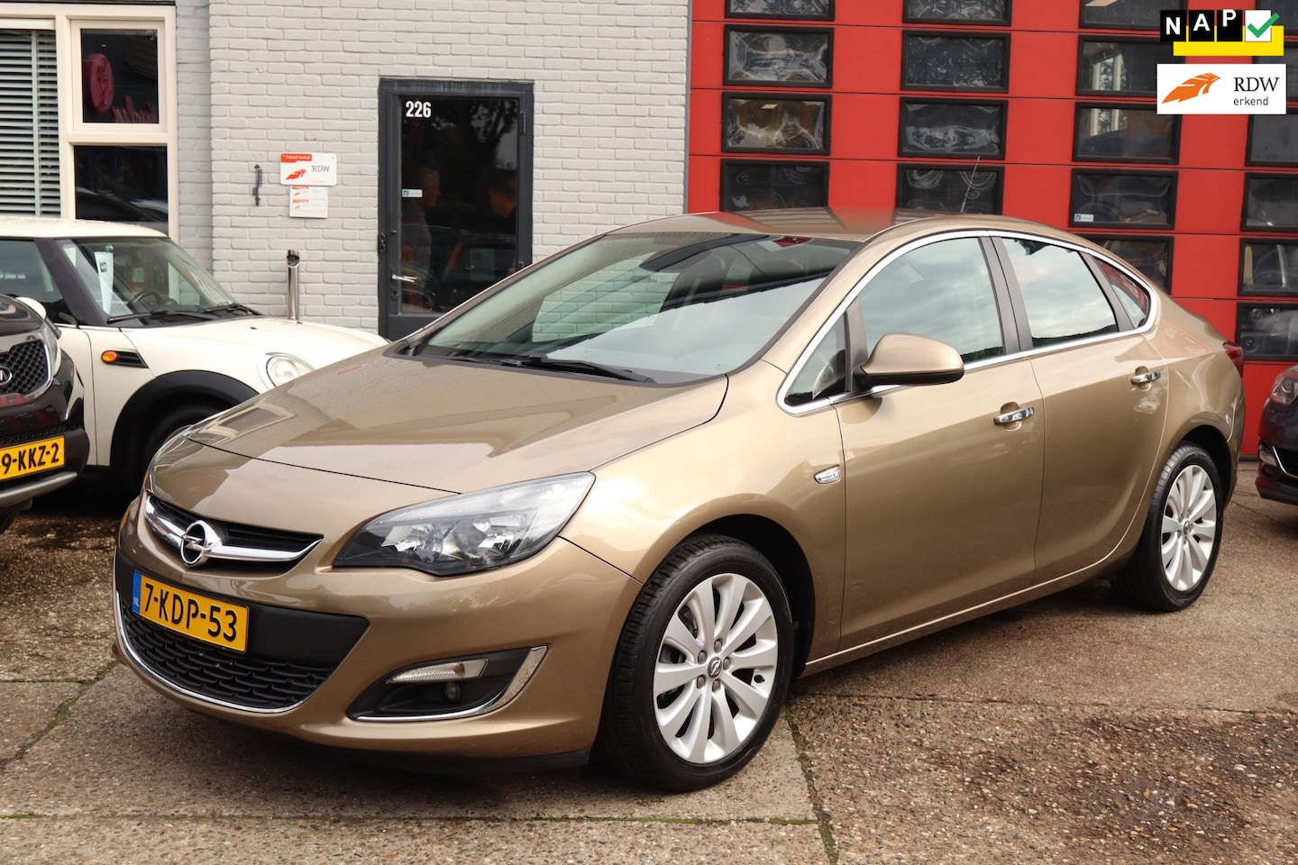 Opel Astra - 1.4 Turbo Cosmo 1.4 Turbo Cosmo , 85.000 Km Nap . - AutoWereld.nl