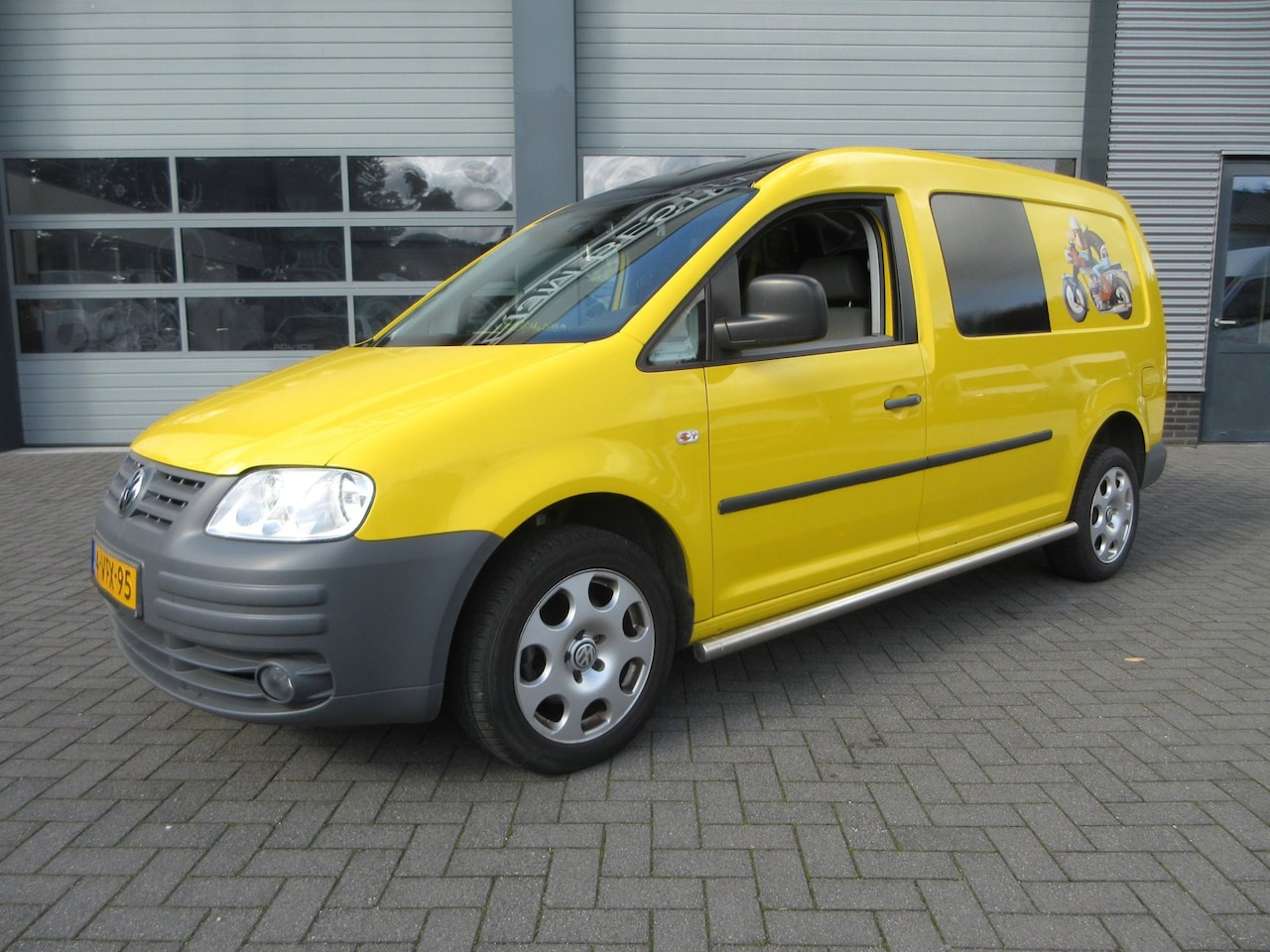Volkswagen Caddy Maxi - 80 KW BESTEL 2,0 Airco trekhaak - AutoWereld.nl