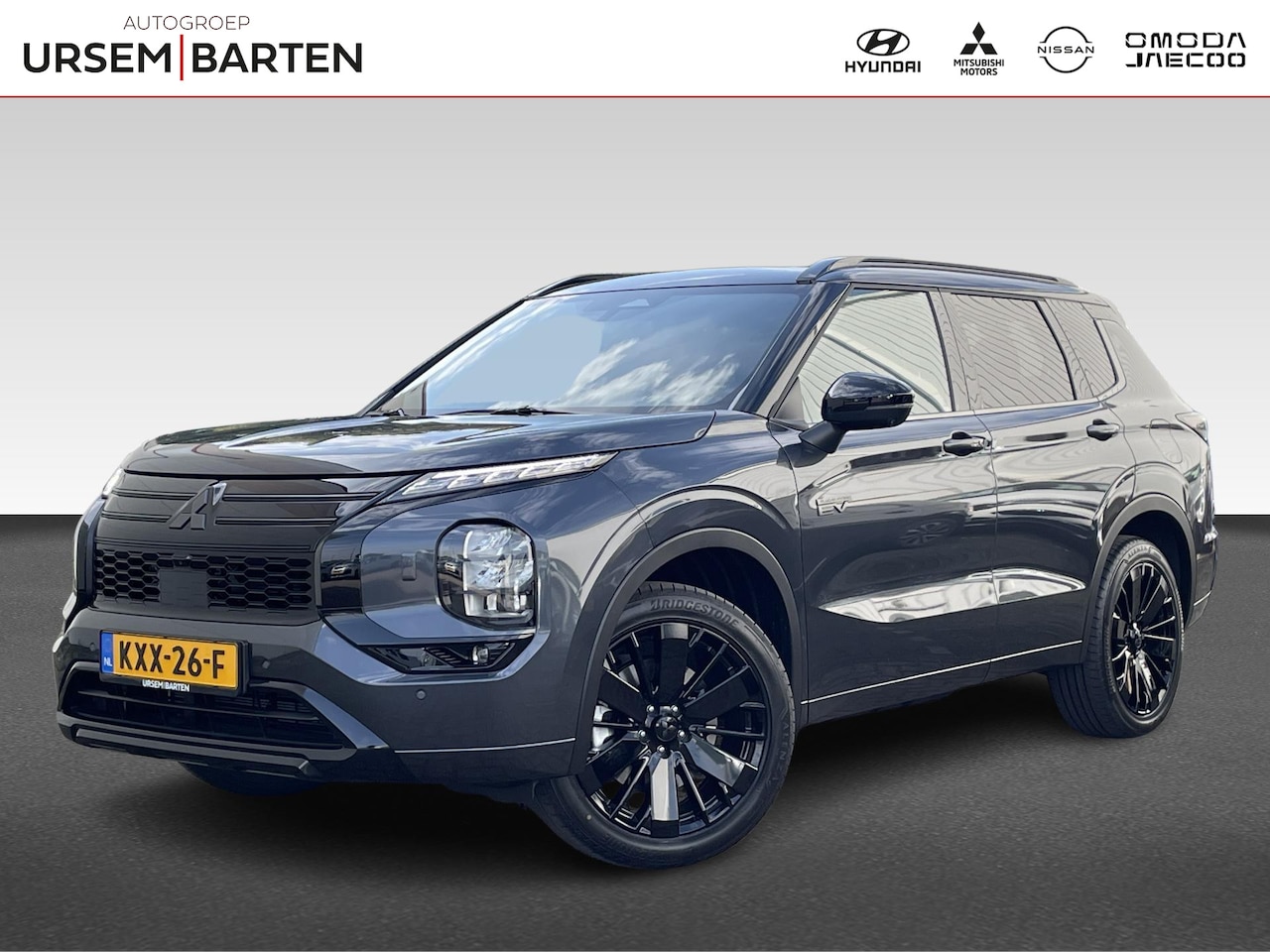 Mitsubishi Outlander - 2.4 PHEV Black Edition Registratiekorting € 7.000,- - AutoWereld.nl