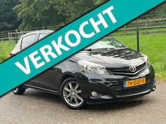 Toyota Yaris - 1.3 VVT-i Dynamic /Automaat/Navi/Camera/