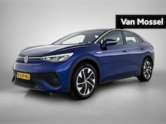 Volkswagen ID.5 - Pro Advantage 77 kWh | 174 PK | SoH 97% | Automaat | Parkeersensoren | Airco | All Season