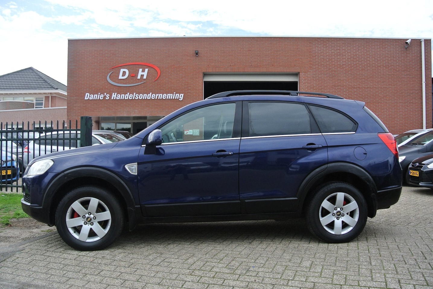 Chevrolet Captiva - 2.4 Intro Edition 2WD airco leder inruil mogelijk - AutoWereld.nl