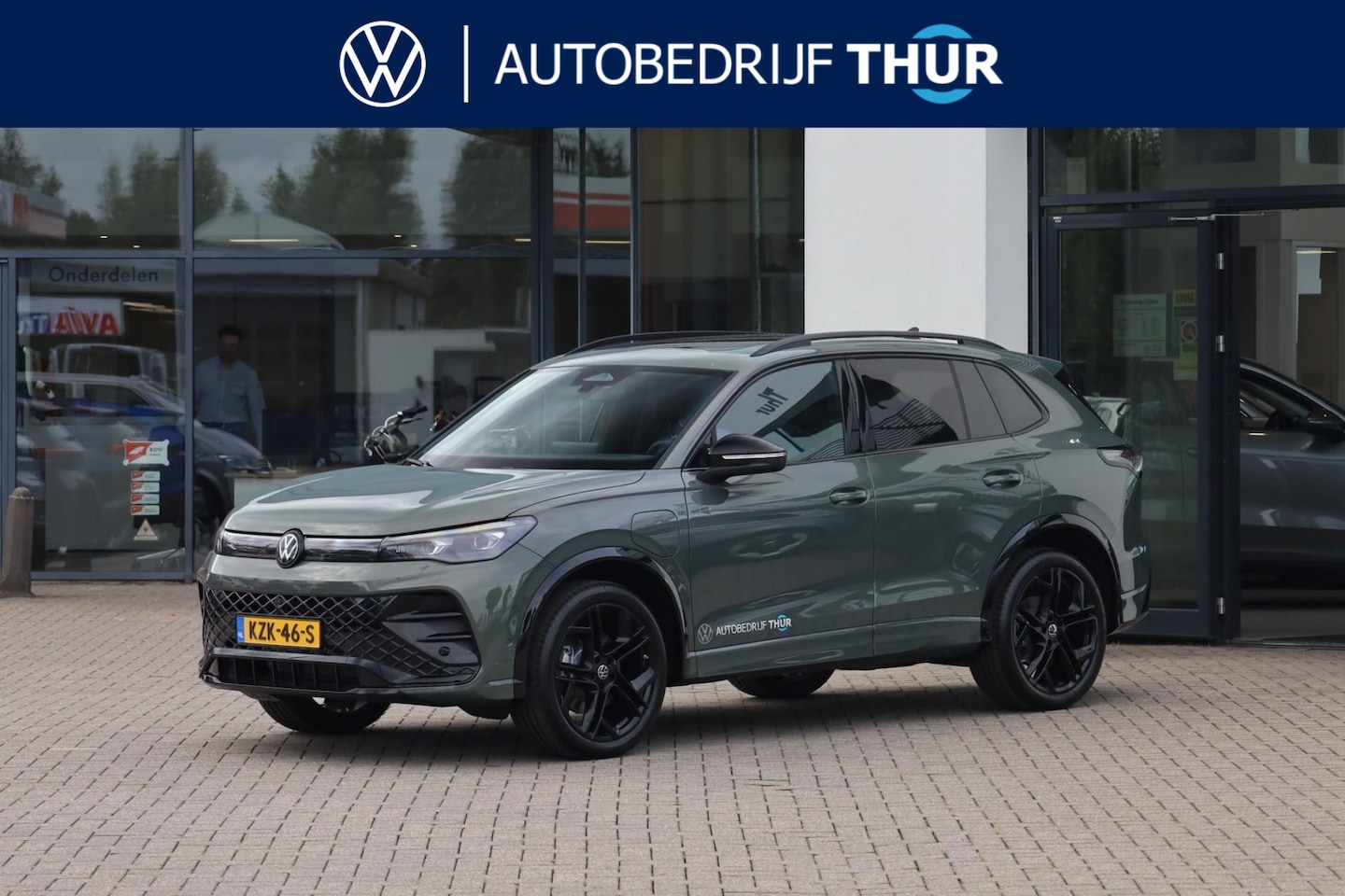 Volkswagen Tiguan - 1.5 eHybrid R-Line Edition 204PK / 150kW DSG, Verwarmbare voorstoelen, verwarmbaar multifu - AutoWereld.nl