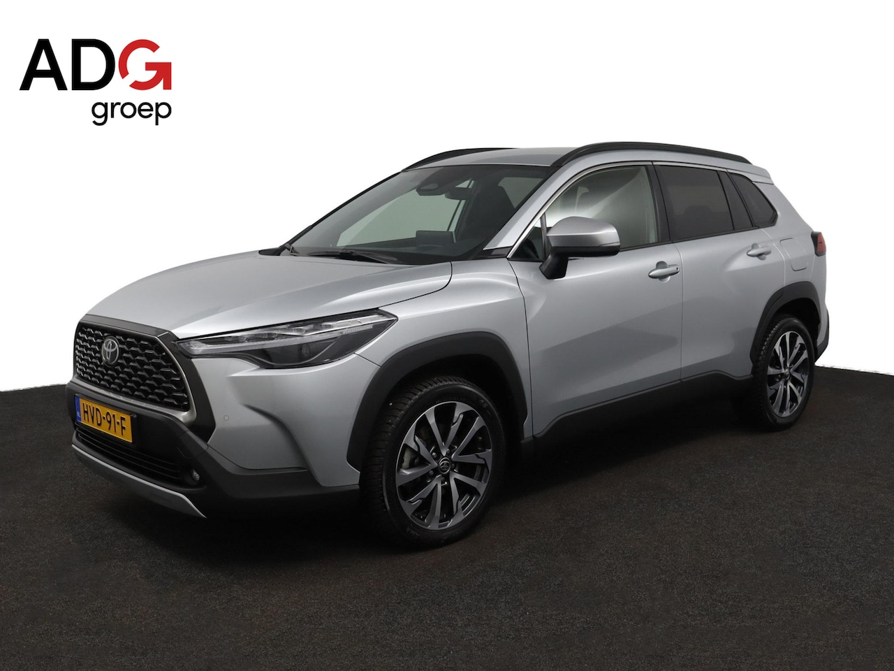 Toyota Corolla Cross - Hybrid 140 Style | Elektrisch bedienbare achterklep | Dodehoek detectie | Parkeersensoren - AutoWereld.nl