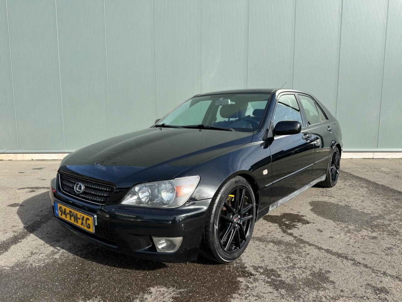 Lexus IS - 200 Business LEDER | AIRCO | CRUISE ! - AutoWereld.nl