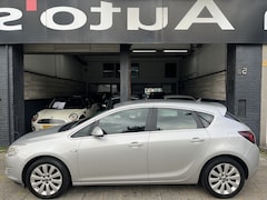 Opel Astra - 1.4 Turbo Cosmo