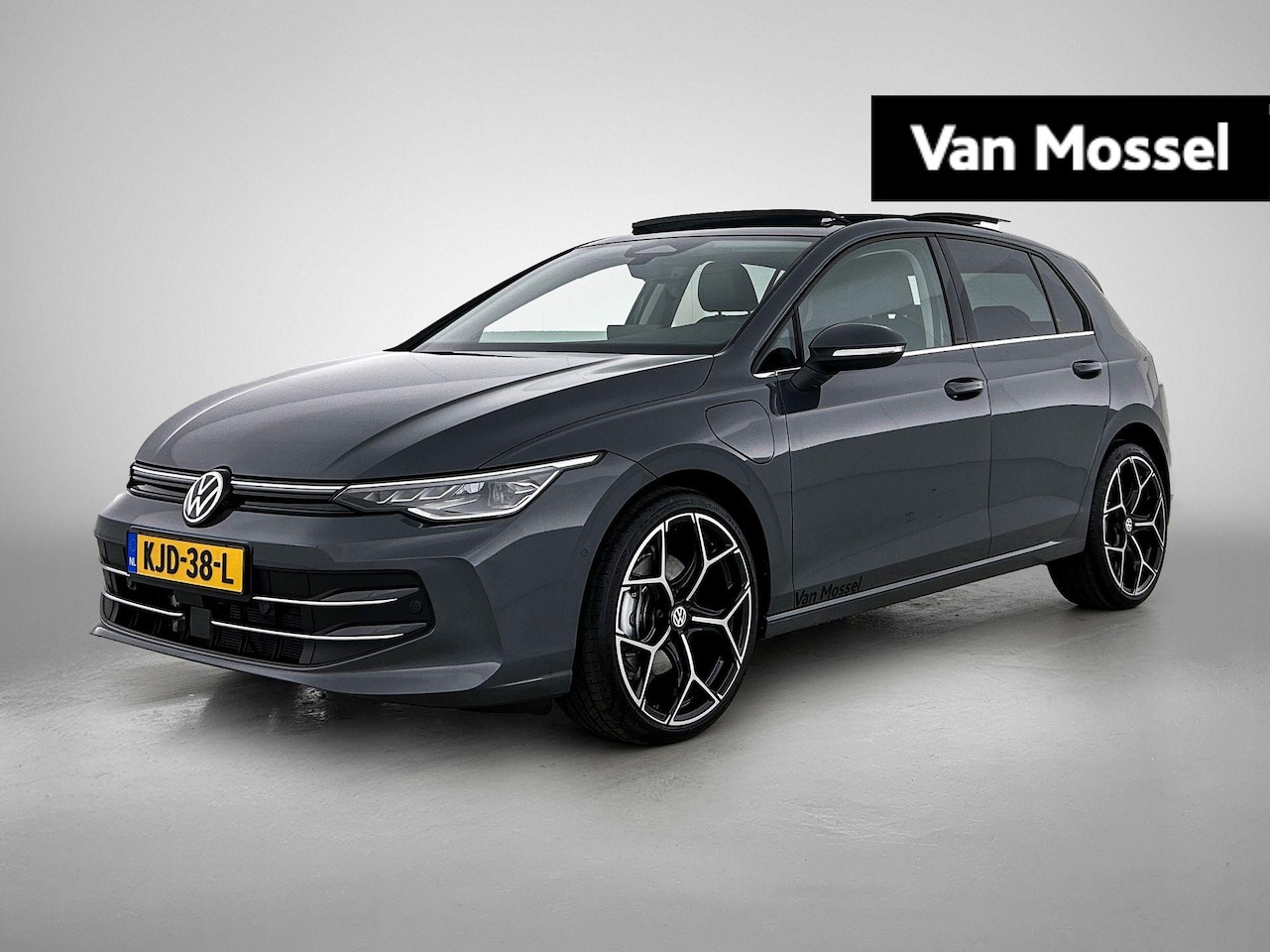 Volkswagen Golf - 1.5 eHybrid Style Edition 1.5 eHybrid Style Edition - AutoWereld.nl