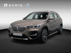 BMW X1 - sDrive20i Orange Edition | High Executive | Audio Media Pack | Parking Pack | Trekhaak | P
