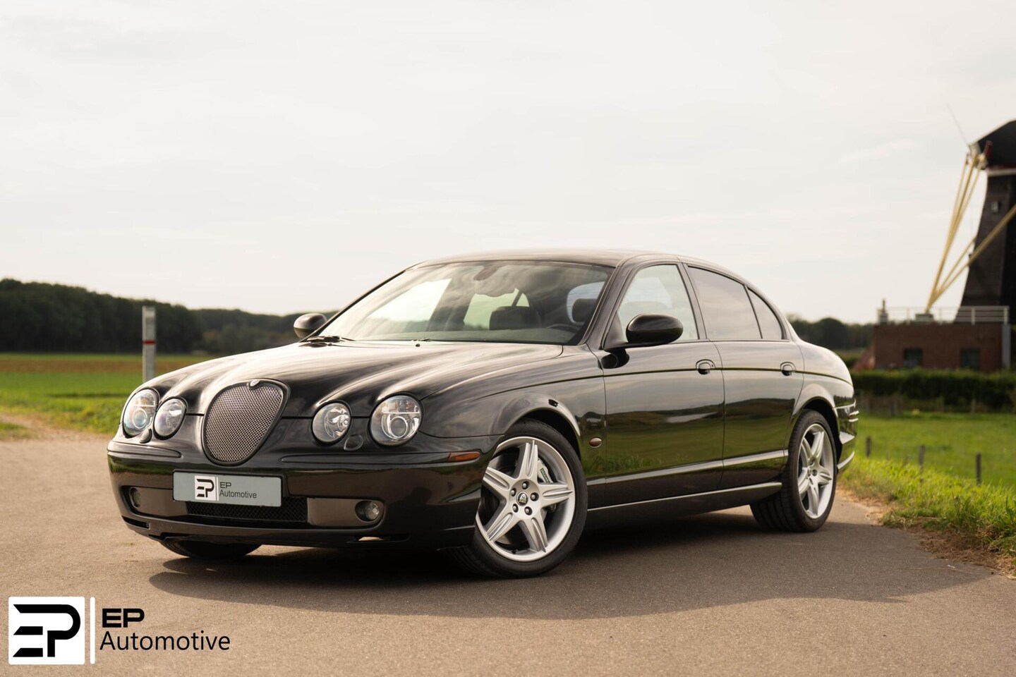 Jaguar S-type - 4.2 V8 R|Volledige Historie|Uniek|Alpine Audio - AutoWereld.nl