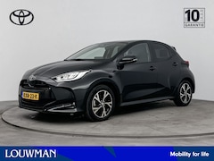 Toyota Yaris - 1.5 Hybrid 115 Dynamic | Parkeersensoren V+A | Stuur-Stoelverwarming |