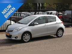 Toyota Yaris - 1.0 VVT-i Aspiration, Airco, Trekhaak