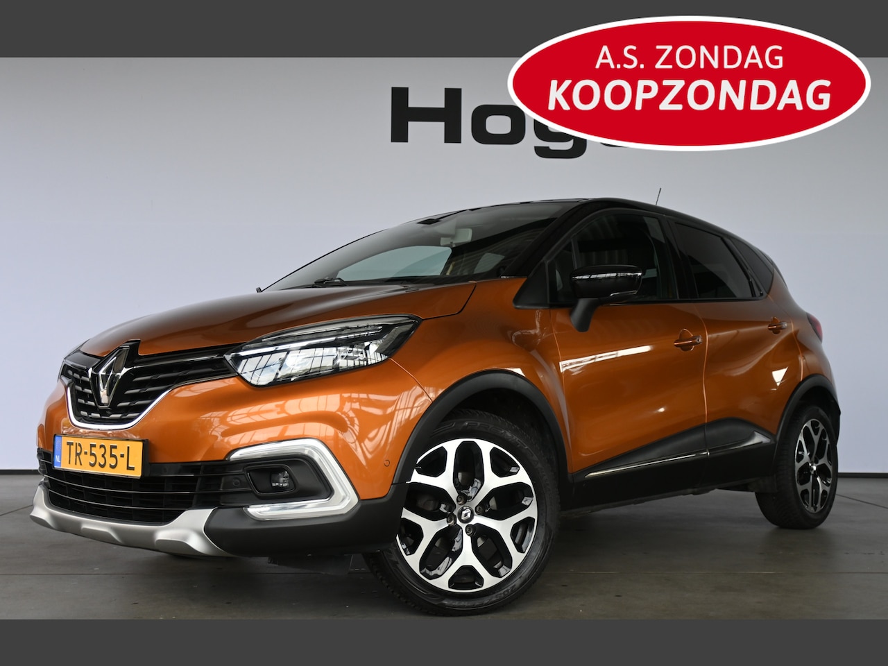 Renault Captur - 0.9 TCe Intens Easy Life Nap! Clima Cruise Led Navigatie Lichtmetaal 1e Eigenaar! 100% Ond - AutoWereld.nl