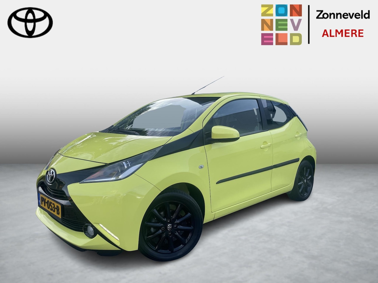 Toyota Aygo - 1.0 VVT-i x-play 1.0 VVT-i x-play - AutoWereld.nl