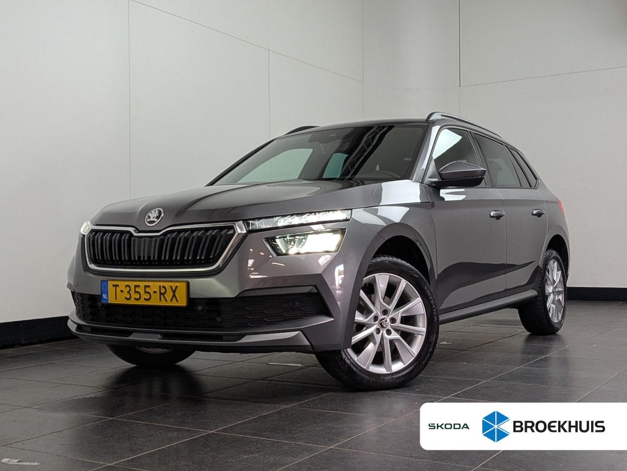 Skoda Kamiq - 1.0 TSI Sport Business 110PK AUTOMAAT|TREKHAAK | Achteruitrijcamera | Apple Carplay/Androi - AutoWereld.nl
