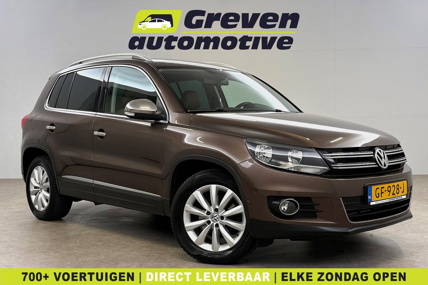 Volkswagen Tiguan - 1.4 TSI Sport&Style | Clima | Cruise | Navi | Parkeersens. | Leder | Stoelverwarming - AutoWereld.nl