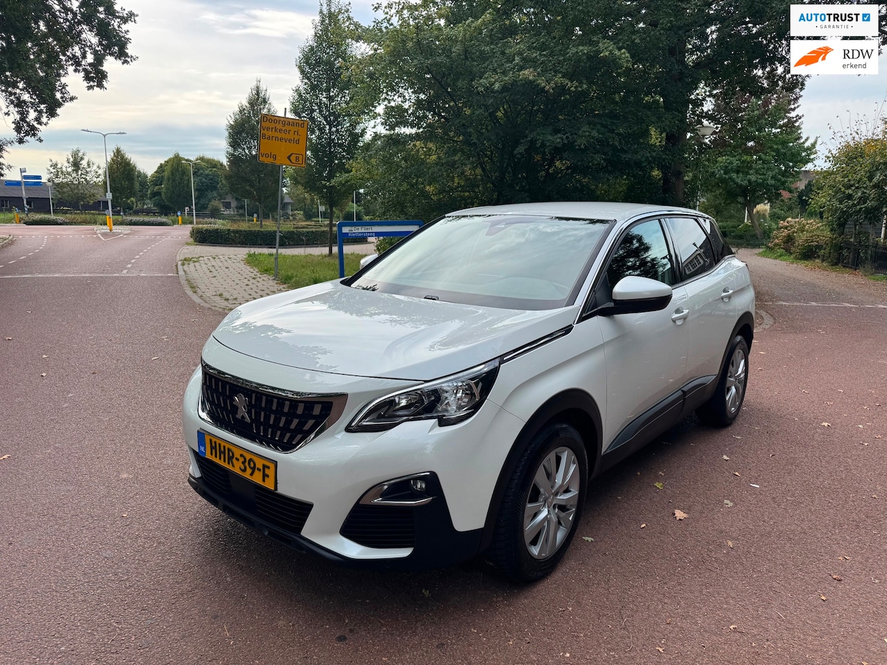 Peugeot 3008 - 1.2 PureTech Active|Navigatie|Aut|Cruise| - AutoWereld.nl