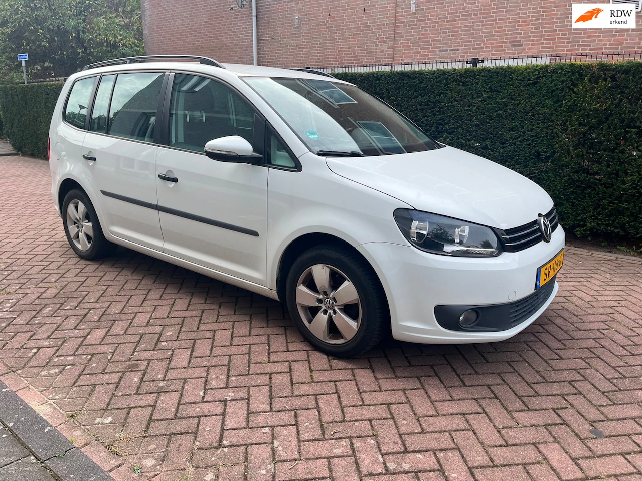 Volkswagen Touran - 1.6 TDI Comfortline BlueMotion 1.6 TDI Comfortline BlueMotion - AutoWereld.nl