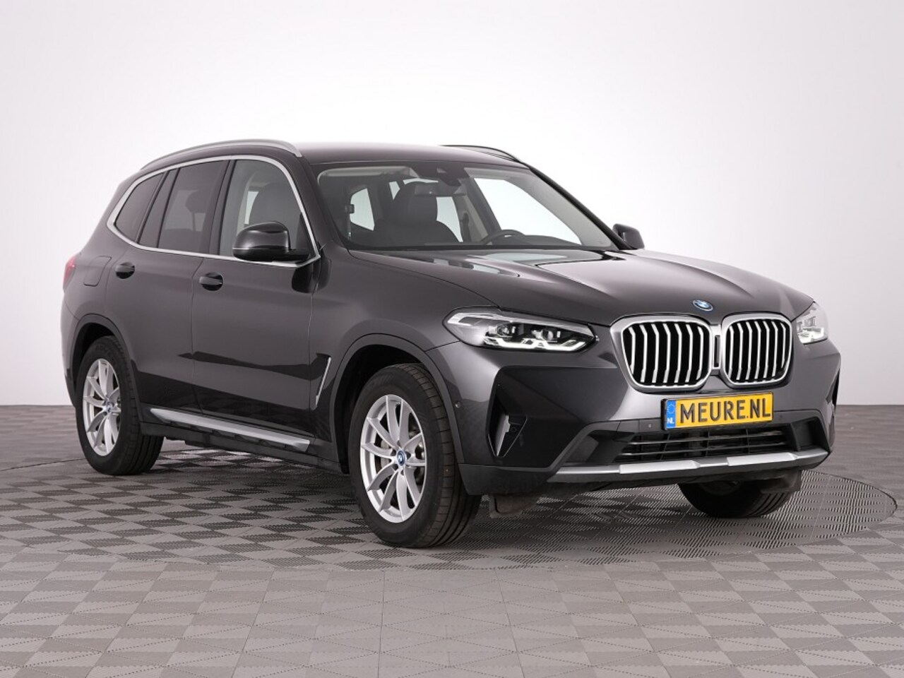 BMW X3 - xDrive30e Executive | LEDER | CAMERA | ECC | Full LED - AutoWereld.nl