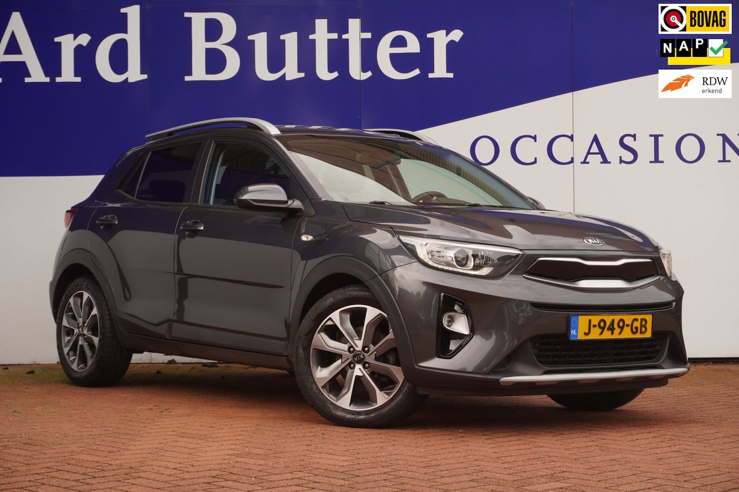 Kia Stonic - 1.0 T-GDi Sports Edition+Led+Navigatie+Camera+Half-Leder+cruise+Privacy-Glass+airco = TOP - AutoWereld.nl