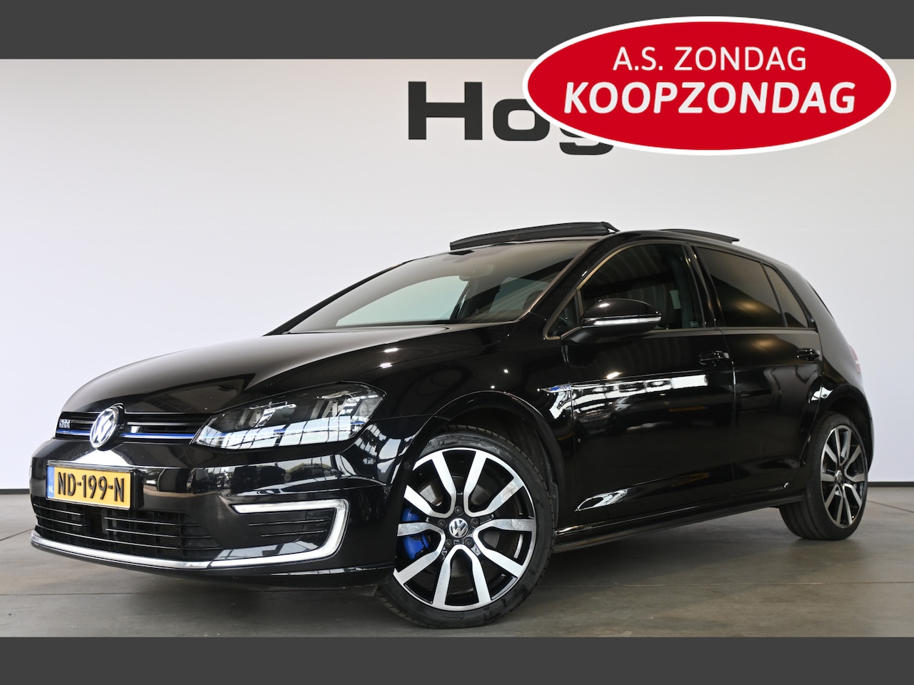 Volkswagen Golf - 1.4 TSI GTE Clima Adaptieve cruise Panoramadak Navigatie Xenon LED Inruil mogelijk - AutoWereld.nl
