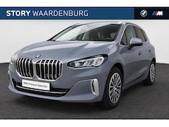BMW 2-serie Active Tourer - 218i Luxury Line Automaat / Trekhaak / Harman Kardon / Achteruitrijcamera / Getint glas