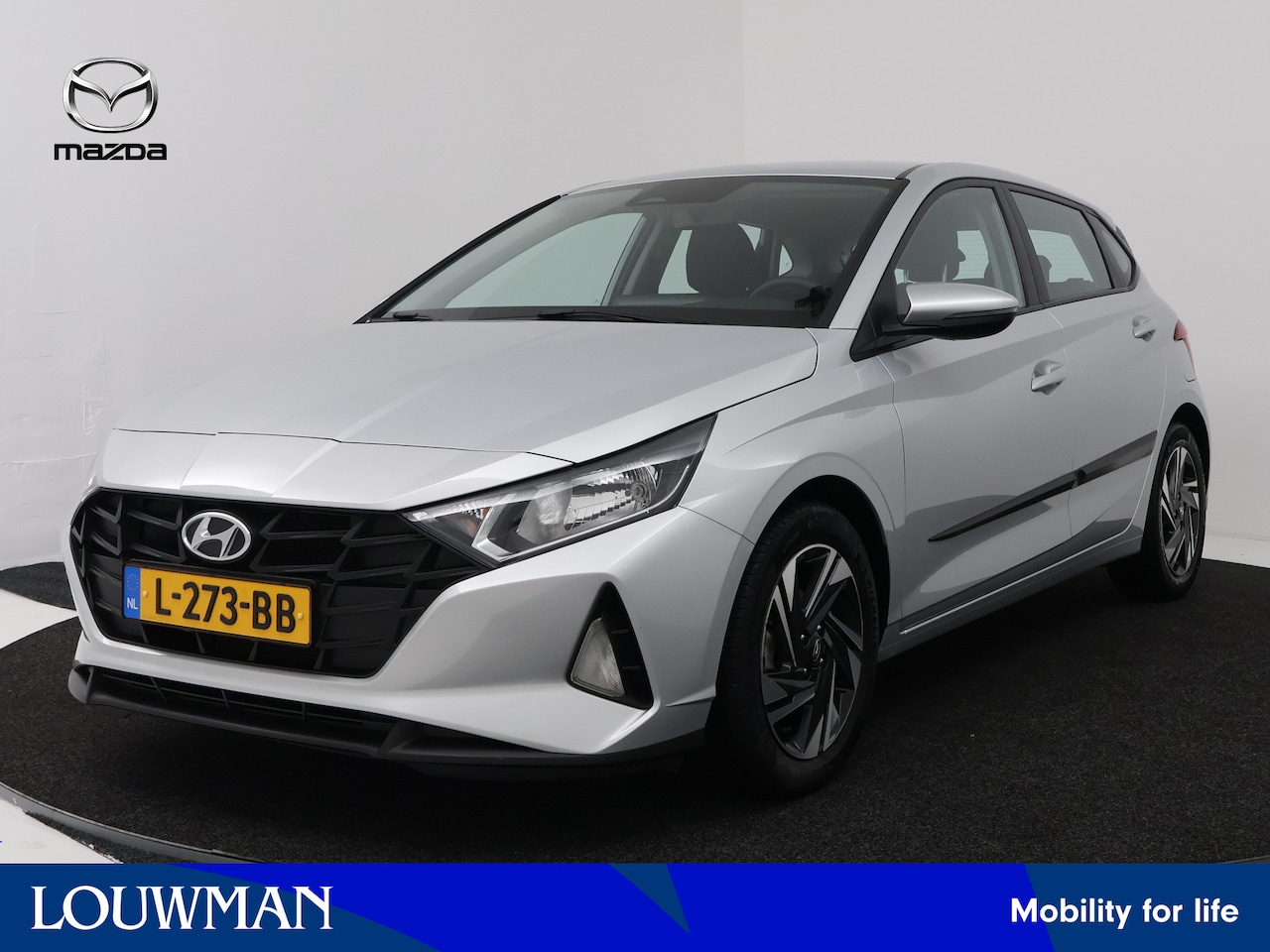 Hyundai i20 - 1.2 MPI Comfort Smart | Navigatie | Camera | Carplay | LM-velgen | Onderweg-naar-dealer - AutoWereld.nl