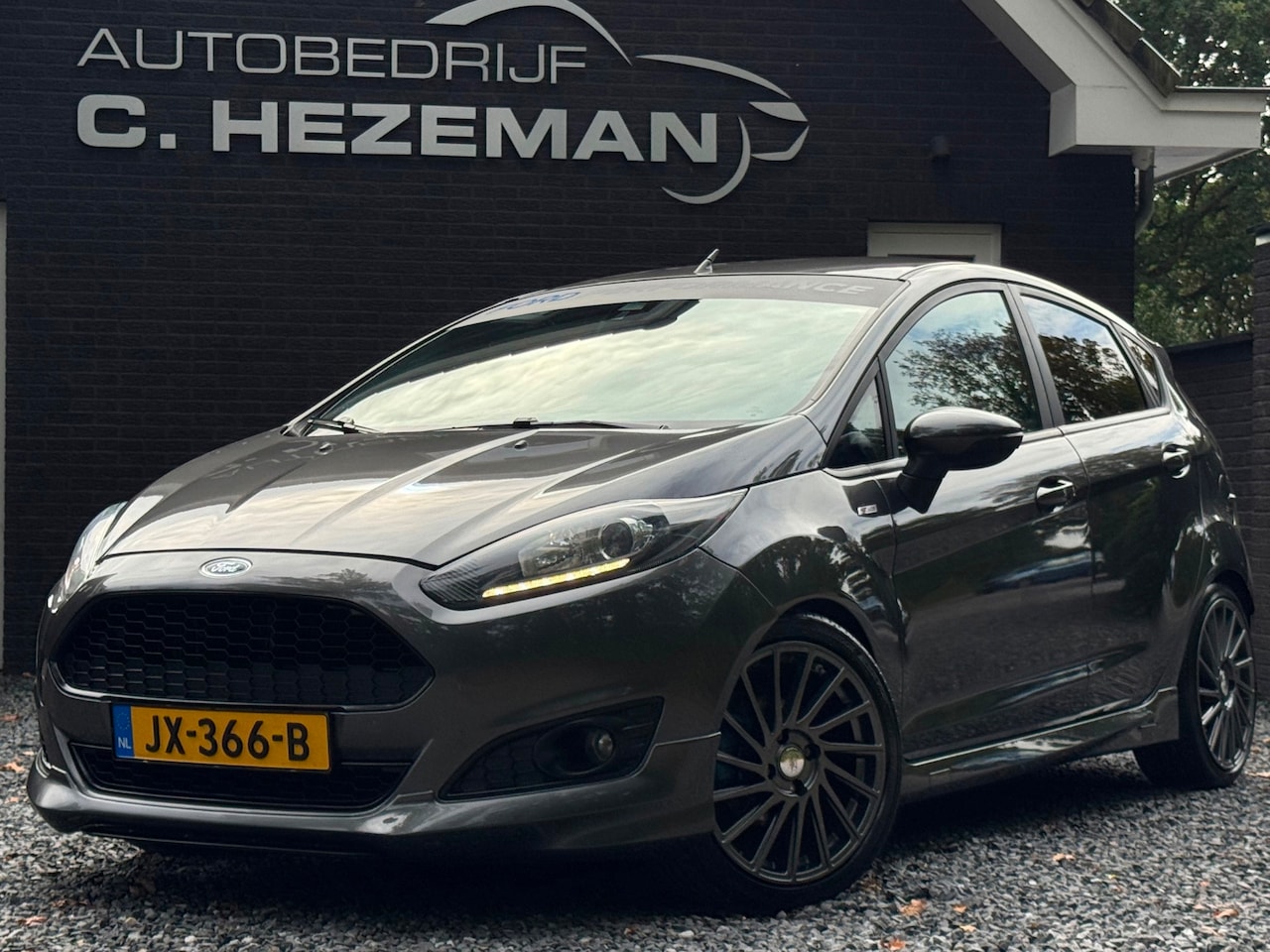 Ford Fiesta - 1.0 ST Line UNIEK GETUNED PERFECT OH NAVI CRUISE DEFUSER N-distributie - AutoWereld.nl