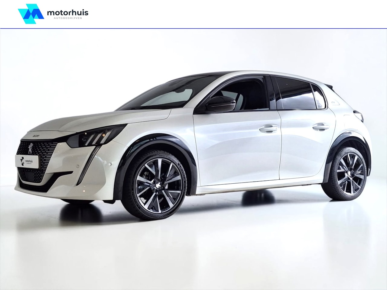 Peugeot 208 - 1.2 100pk GT PANO LED CAMERA ECC - AutoWereld.nl