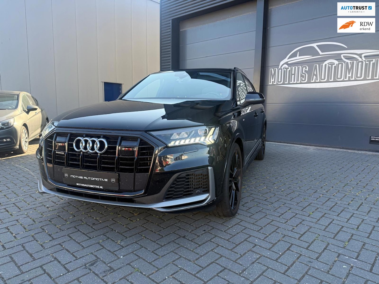 Audi Q7 - 55 TFSI e Quattro Pro Line S Advanced S Line Luchtvering -22 inch velgen - AutoWereld.nl