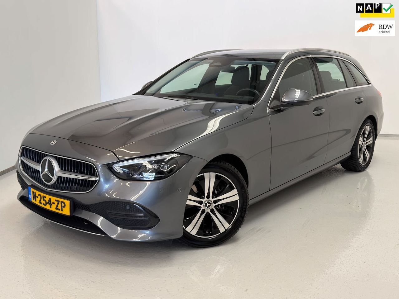 Mercedes-Benz C-klasse Estate - 200 Launch Edition Luxury Line / BTW / Trekhaak - AutoWereld.nl
