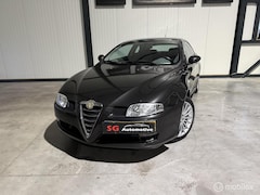 Alfa Romeo GT - 2.0 JTS Progression lage km stand