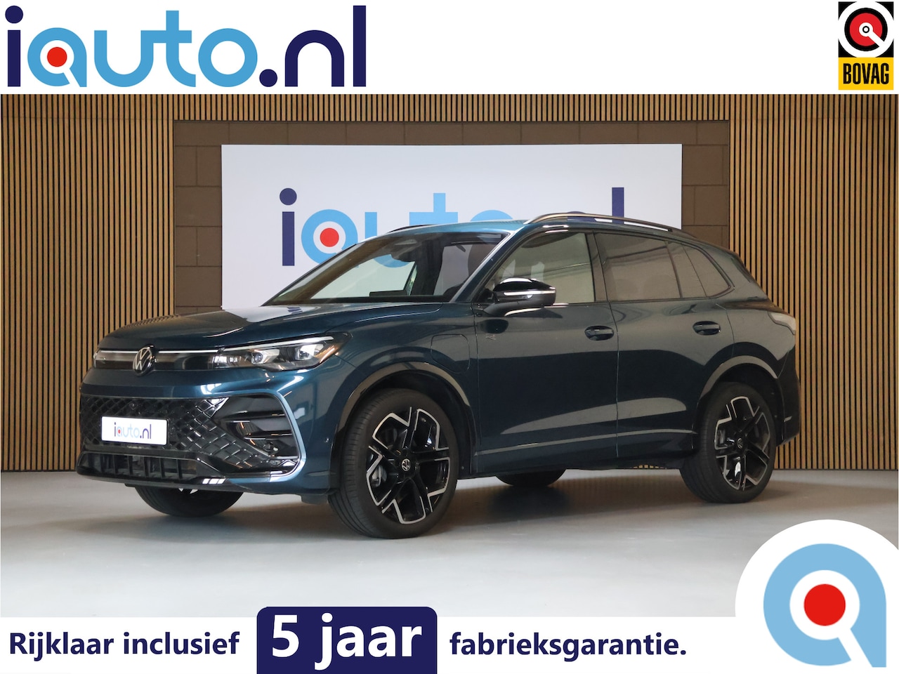 Volkswagen Tiguan - 1.5 eHybrid 272pk R-Line Black Style Pano/IQ.Light HD/360/Headup/Keyless/ACC/DCC/Dodehoek/ - AutoWereld.nl