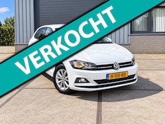 Volkswagen Polo - 1.0 TSI Comfortline Automaat/ Carplay/Navi/PDC/