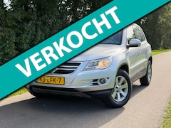 Volkswagen Tiguan - 2.0 TDI Track&Field 4Motion | " 97.000 " KM + DSG + Cruise Nu € 8.950,