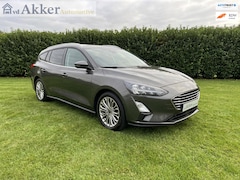 Ford Focus Wagon - 1.0 125 pk EcoBoost Titanium i Dealer ond I Camera I Winterpakket I Keyless I LED I APK tm